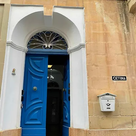 Lovely Lägenhet Gzira